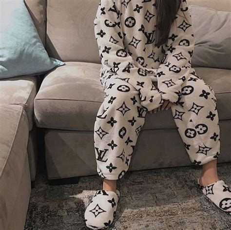 louis vuitton pj set